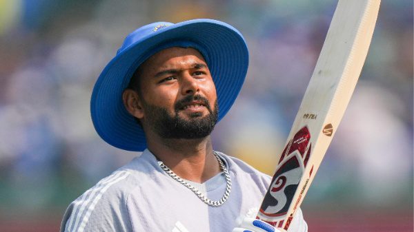 Rishabh Pant should bat exactly the way he usually does: Deep Dasgupta