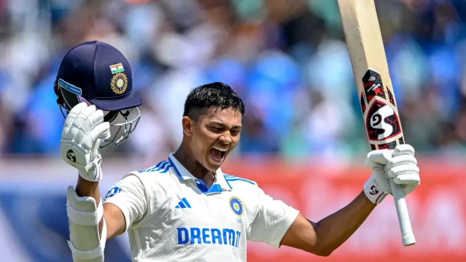 IND vs WI: 3 Reasons why Yashasvi Jaiswal should replace Rohit Sharma in 2nd ODI