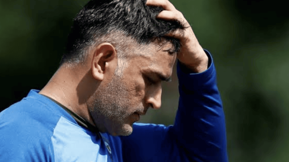 “MS Dhoni’s tears were rolling from his eyes” - Former Indian fielding coach recalls India’s WC semi-final loss to New Zealand in 2019