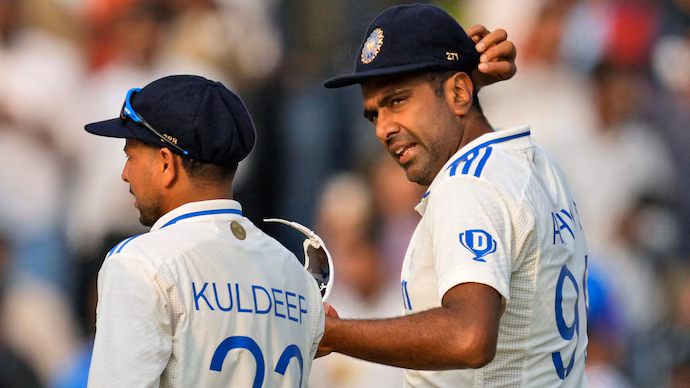 “It lacks a bit of common sense” - Ravi Ashwin slams team management for excluding Kuldeep Yadav