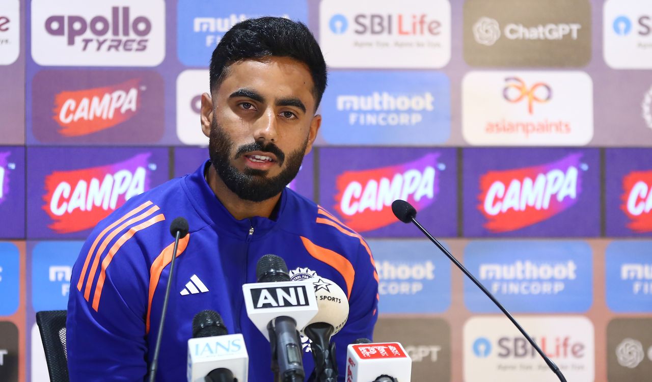 “We should back him by bowling in the nets and in practice” - Mohammad Kaif on Naman Dhir
